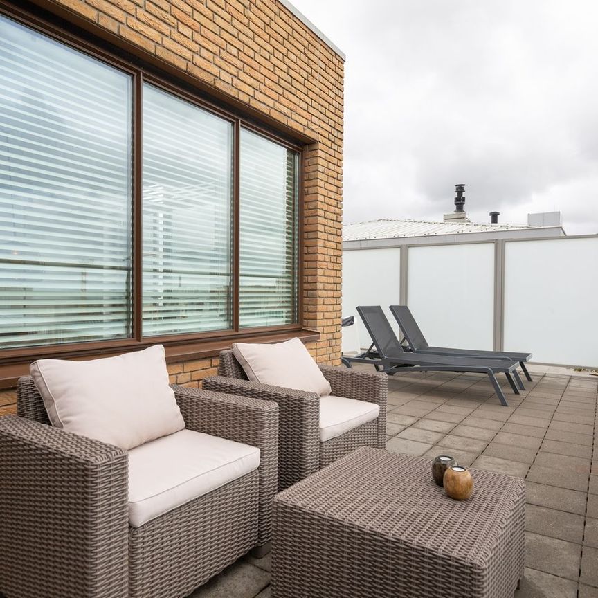 Appartement te huur: Hellingweg 72-A 2583 WH Den Haag - Foto 1