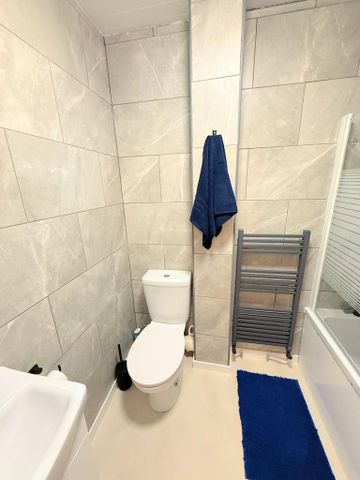 1 bedroom house to rent - Photo 2