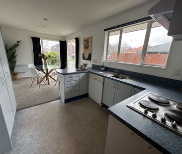 17 Broadbent Street, Riccarton - Photo 2