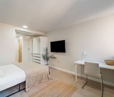 2 Bournbrook Road ALL BILLS INCLUDED - Photo 2