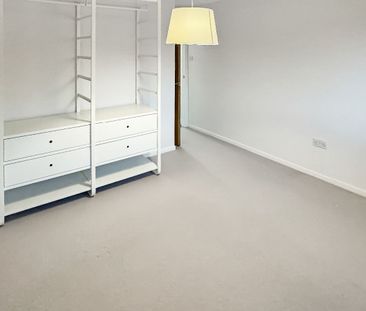 Sparrows Croft Road, Rendlesham, Woodbridge - Photo 3