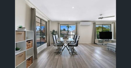 Perfect Family Lifestyle - Modern 4-Bedroom in Sought-After Upper Coomera - Photo 2