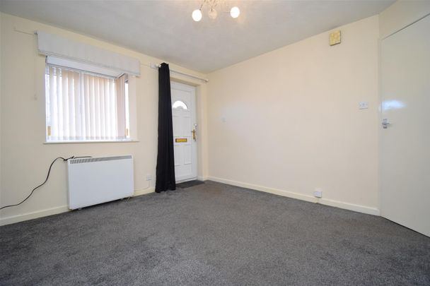 Manygates Court, Sandal - Photo 1