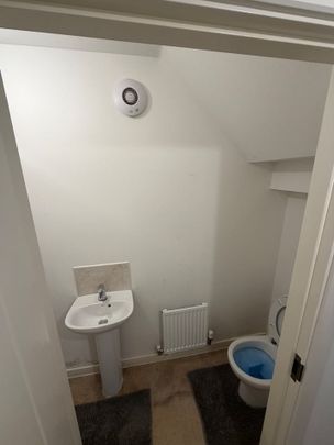 Room in a Shared House, Bridle Avenue, BS14 - Photo 1