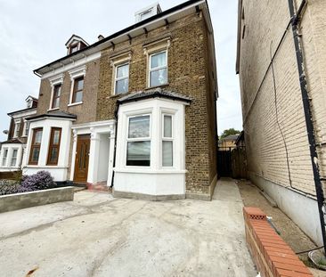 Studio Flat, Beulah Road, CR7 - Photo 3