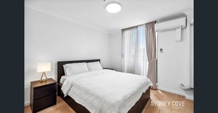 FULLY RENOVATED APARTMENT IN A FANTASTIC LOCATION | Furnished - Photo 3