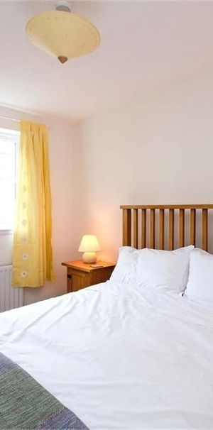 1 Bed Flat, Candleriggs, G1 - Photo 1