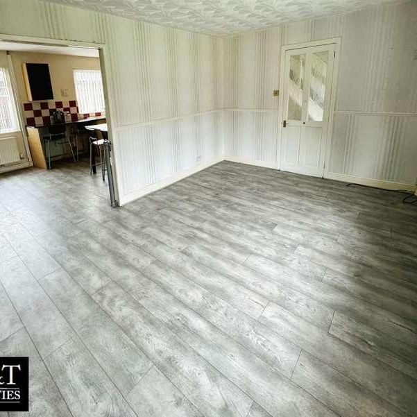 Hamble Close, Brierley Hill, DY5 - Photo 1