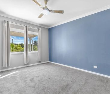 FAMILY LIVING WITH SWIMMING POOL - Photo 2