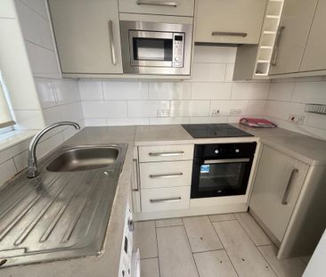 1 bedroom house to rent - Photo 2