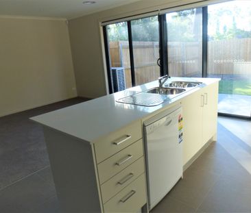 6/1-3 Coppin Place, Weetangera ACT 2614 - Apartment For Rent | Domain - Photo 3