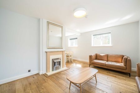 Effra Road, London, SW2, London - Photo 3