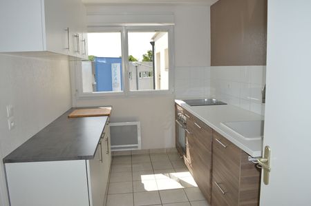 Location Appartement 3 pièces 79m² - Photo 5