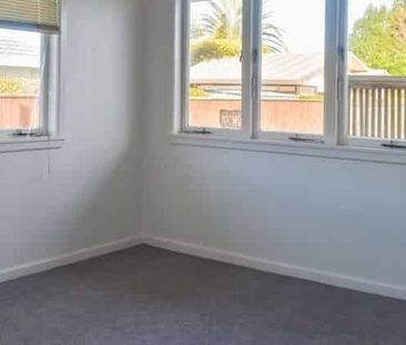 Beauty on Victoria Street - Photo 1