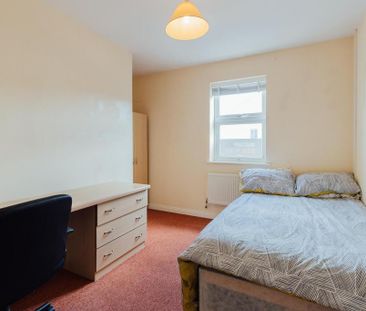 4 bedroom house to rent - Photo 6