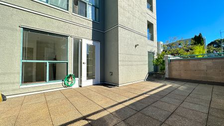 2 Bed Condo For Rent In Mount Pleasant. Undgr. Parking And Storage Included! - Photo 3