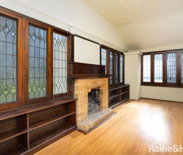 COMFORT LUXURY LIVING IN WAGGA'S CBD - Photo 5