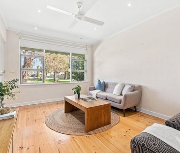 A little gem - Located in the Paringa Park Primary and Brighton Hig... - Photo 3