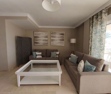 Apartment in Estepona, Costa del Sol - Photo 5