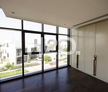 Elegant 3BR + Maid | Large Layout | Luxury Living - Photo 6