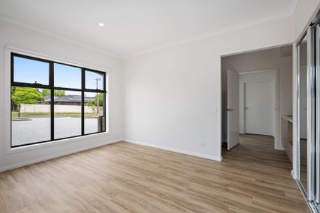 1-9/8 Donelly Avenue, West Wodonga - Photo 5