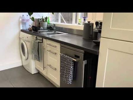 1 Bed Flat, Nutcroft Road, SE15 - Photo 4