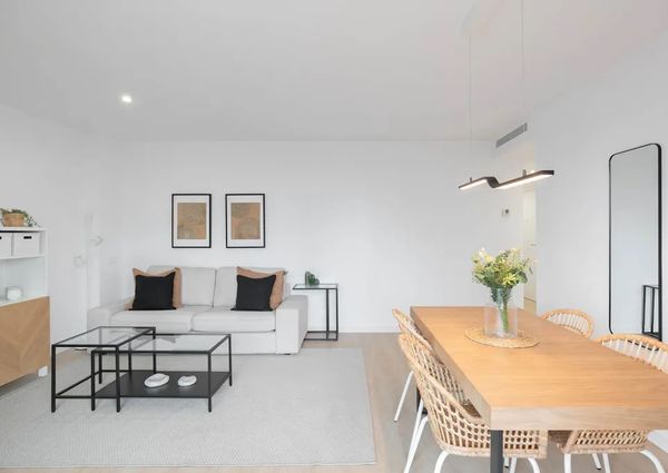 Carrer de Pi i Margall, Badalona, Catalonia 08912