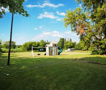 26 Hoptree Ave - Photo 2
