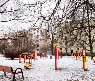 Warszawa, Ochota, Opaczewska - Фото 3