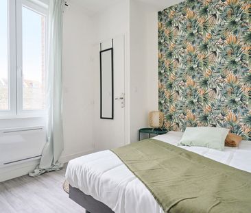 TURENNE Roommate 5 Bedrooms at Amiens - Photo 2