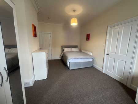 5 Bed Detached House, Lansdown Road, BS5 - Photo 5