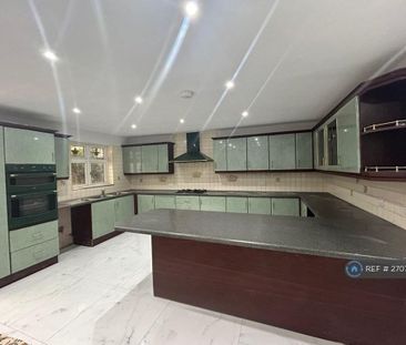 1 bedroom in a house share to rent - Photo 6