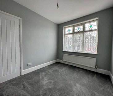 South Crescent, Southend On Sea, Essex, SS2 - Photo 1