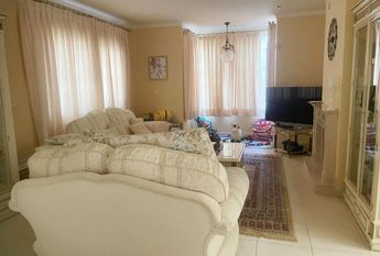 FOR RENT: SPACIOUS AND ELEGANT VILLA IN MORAIRA with 4 bedrooms for LONG TERM