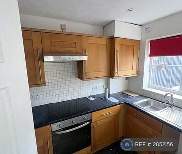 3 bedroom terraced house to rent - Photo 6
