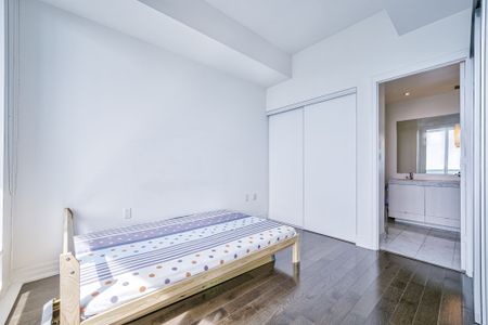 For Lease - 8 The Esplanade N/A Unit# 5509, Toronto, Ontario - Photo 3
