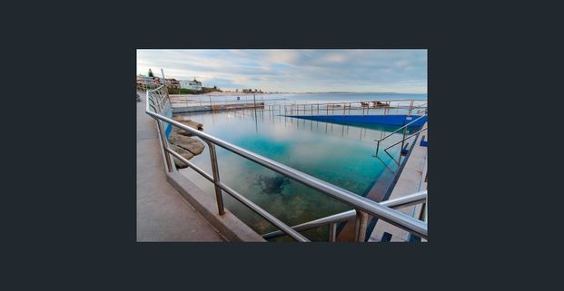 Two bedroom unit in a great location - Photo 1