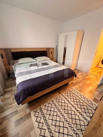 Chirie apartament 2 camere ultracentral - renovat si utilat - Photo 3