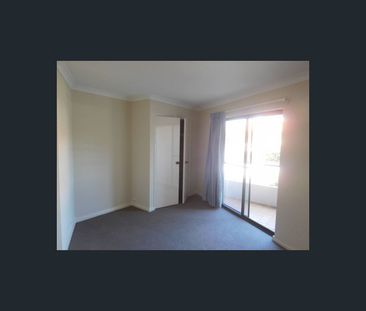 4/42 Monash Avenue, Nedlands, WA 6009 - Photo 4