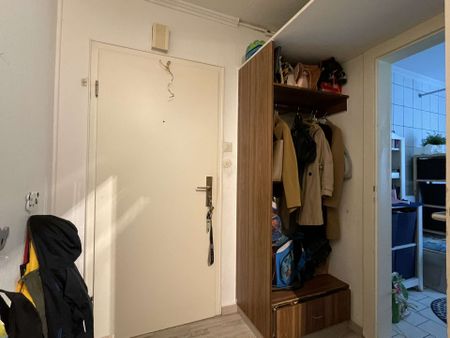 WUPPERTAL-SEHLHOF: SCHÖNE 2-ZIMMERWOHNUNG MIT BALKON - BADEZIMMER MIT FENSTER - Foto 4