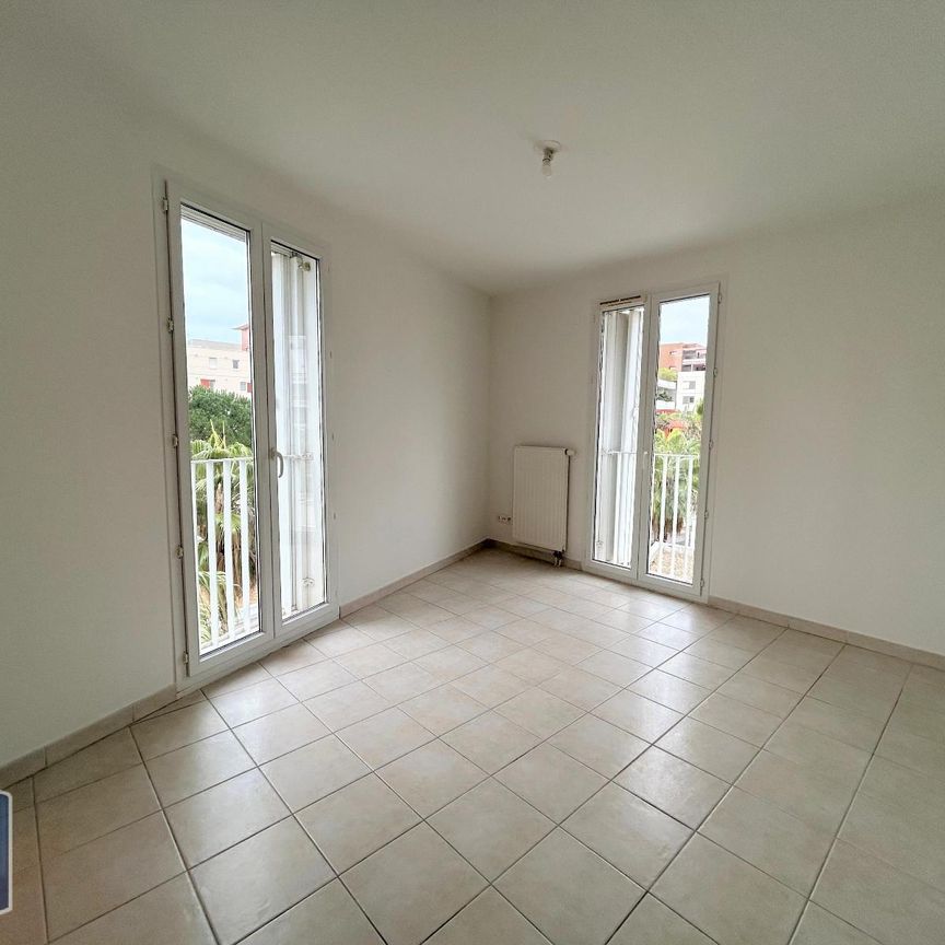 Location Appartement 4 pièces 98m² MONTPELLIER 34000 - Photo 1