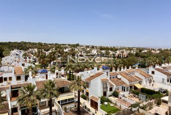 Comfortable 3 bedroom penthouse in Green Hills urbanizat