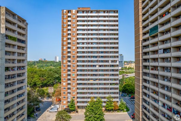 230 Oak Street - Photo 1