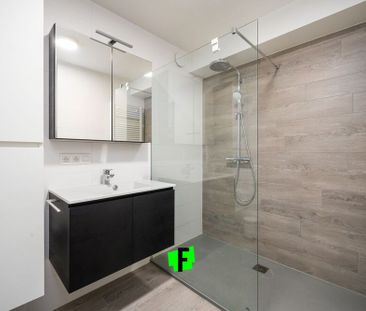 Prachtig modern appartement met 2 slaapkamers en terras te Blankenb... - Photo 3