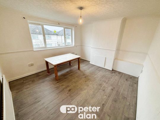 Park Avenue, Rogerstone, NEWPORT - Photo 1