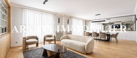 Appartement • La Plaine des Sablons - Photo 5