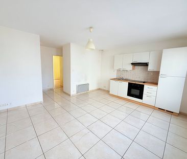 Location Appartement 2 pièces 35m² - Photo 1