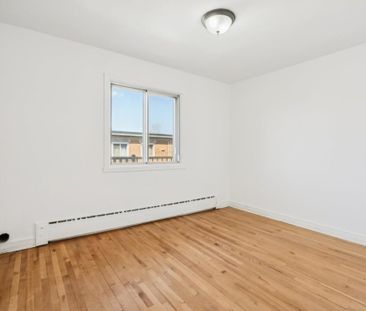 2905 Rue Sauriol E., H2B 1H5, H2B 1H5, Montréal - Photo 3