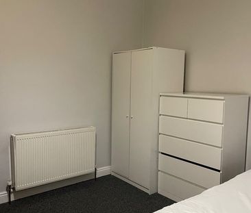 Room in a Shared House, Terry Road, CV1 - Photo 3