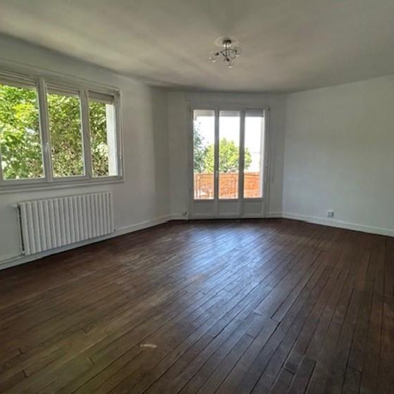 Location Appartement 3 pièces 79m² PERIGUEUX 24000 - Photo 1